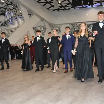 Studniówka maturzystów II LO w Radomsku