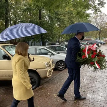 Władze Radomska upamiętniły 78. rocznicę likwidacji getta