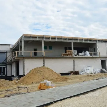 Jak postępują prace przy budowie nowego basenu w Radomsku?