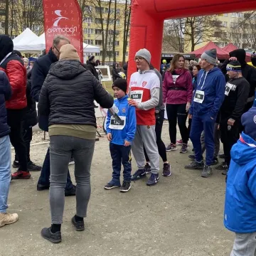 [WIDEO] Radomsko uczciło Żołnierzy Wyklętych biegiem Tropem Wilczym