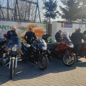 Motocykliści ze stowarzyszenia Czarny Radomsko pojechali na Jasną Górę