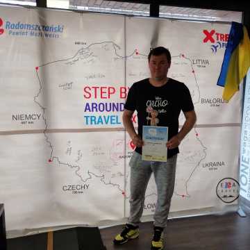 Pobiegli, by pomóc obywatelom Ukrainy. Akcja Step by Step Around Poland Travel Extreme podsumowana