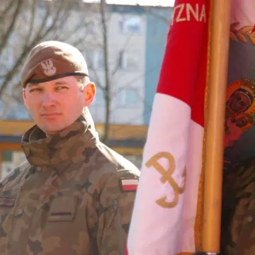 Cześć i chwała bohaterom!