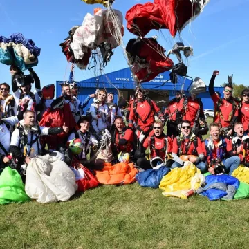 Rekord Polski na piotrkowskim lotnisku