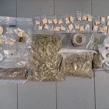 34-latek posiadał ponad kilogram narkotyków