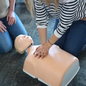 W radomszczańskim magistracie uczą się ratować życie