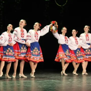 Koncert zespołów folklorystycznych w MDK