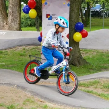 Pumptrack w Radomsku oficjalnie oddany do użytku