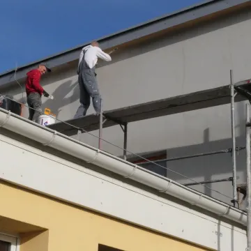 Remont hali sportowej w Strzałkowie prawie zakończony