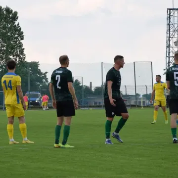 RKS Radomsko przegrał derby z FA GKS Bełchatów
