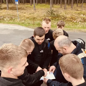 Manewry klas mundurowych ZSP 1 w Radomsku