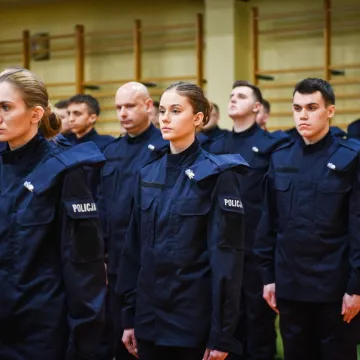 Ślubowanie nowych policjantów