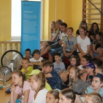 Naukobus odwiedził Publiczną Szkołę Podstawową nr 4 w Radomsku