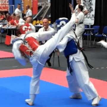 Powtórka sukcesu Klubu Karate „Randori”. Srebro dla AKK 