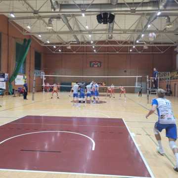 METPRIM Volley Radomsko przegrał w Legnicy