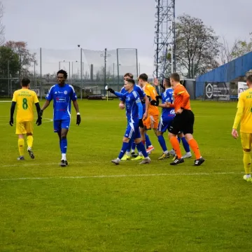 Lider nie zawiódł. RKS pewnie wygrywa z Omegą Kleszczów