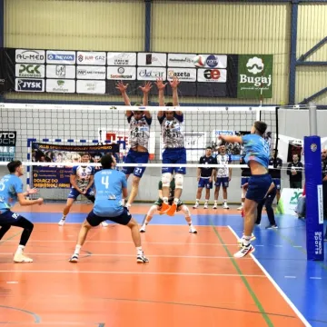 Bugaj Volley Radomsko pewnie wygrywa z Ikarem Legnica 3:0