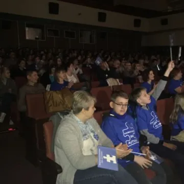 Pochód ulicami miasta - VII Radomszczańskie Dni Autyzmu