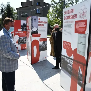 Piotrków Tryb.: wystawa o Solidarności otwarta