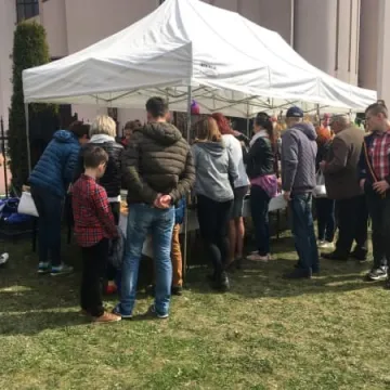 Wielkanocny kiermasz PSP 1