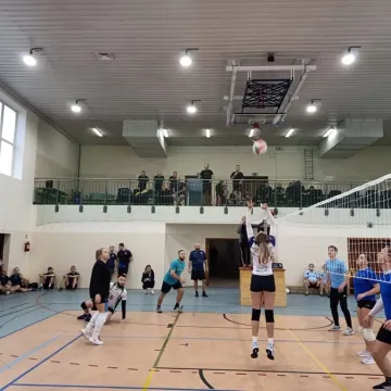 Służby mundurowe rywalizowały w hali sportowej