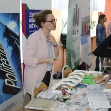 Targi edukacyjne w II LO