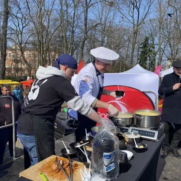 Święta coraz bliżej. Widać to na Jarmarku w Radomsku