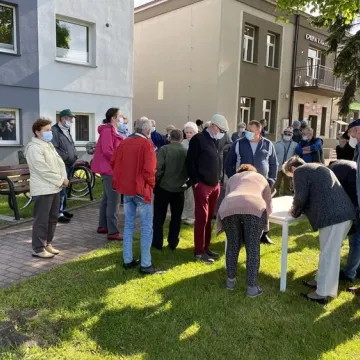 Protest mieszkańców nic nie dał. Ośrodek zdrowia w Ładzicach zlikwidowany. Zastąpi go prywatna placówka