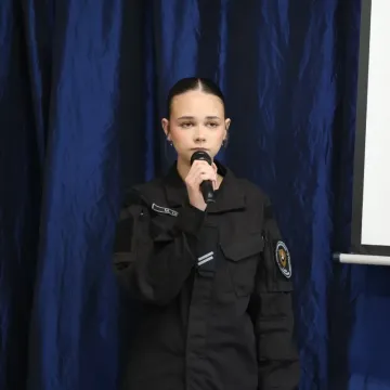 W ZSP nr 1 w Radomsku odsłonięto Dąb Pamięci