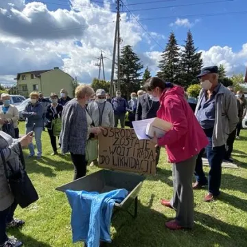 Protest mieszkańców nic nie dał. Ośrodek zdrowia w Ładzicach zlikwidowany. Zastąpi go prywatna placówka