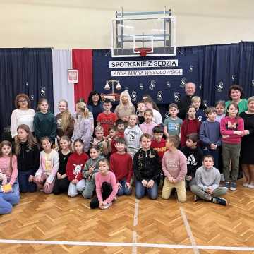 O ochronie dzieci i młodzieży z sędzią Anną Marią Wesołowską