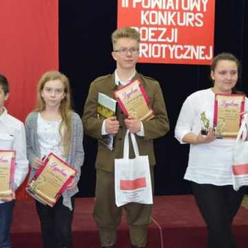 Konkurs Poezji Patriotycznej w Kodrębie