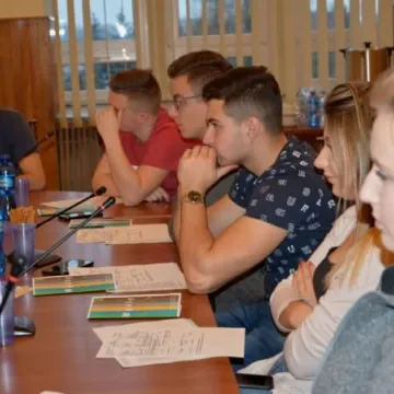 Uczniowie Drzewniaka przygotowują się do egzaminu