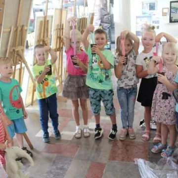 „Sensoryczne masy plastyczne”, warsztaty dla dzieci w MDK