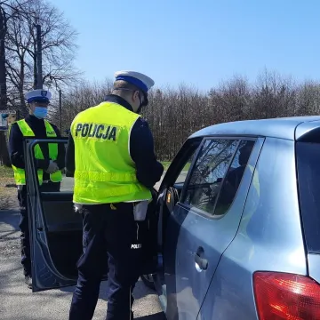 Policyjna akcja „Bezpieczne Radomsko” trwa na terenie powiatu