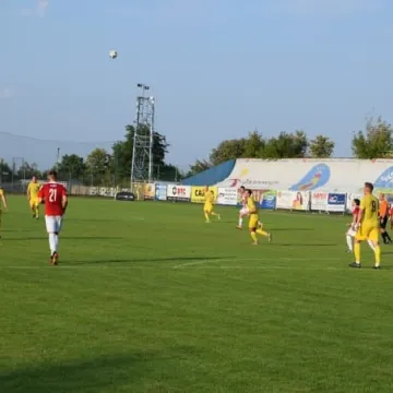 RKS przegrywa na własnym stadionie z Pogonią Grodzisk