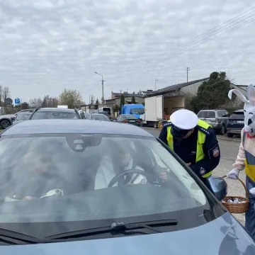 Świąteczny czas i większa czujność. Funkcjonariusze przypominali o bezpieczeństwie