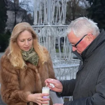 Zapalili chanukowe świece na placu 3 Maja w Radomsku