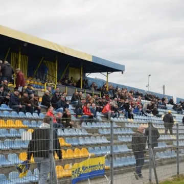 RKS Radomsko remisuje z Bronią Radom 1:1