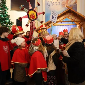 Orszak Trzech Króli 2023 w Radomsku