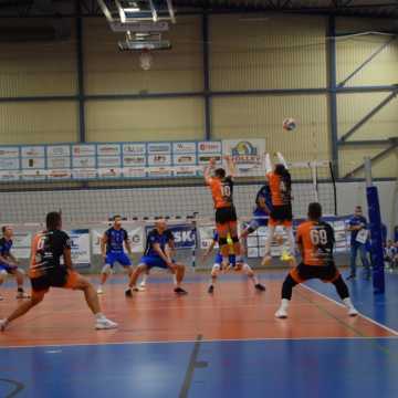 METPRIM Volley Radomsko odprawił debiutanta ze Skierniewic