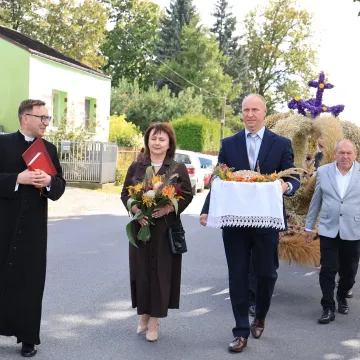 Lokalne tradycje w centrum uwagi podczas święta ziemniaka w Dmeninie