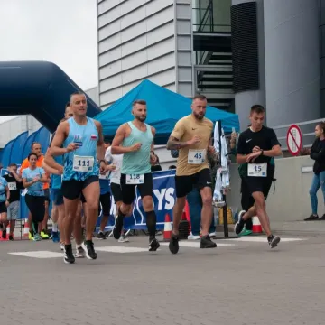 Sportowa rywalizacja i intergracja pracowników JYSK