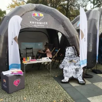 Miasteczko Akademickie stanęło na placu 3 Maja