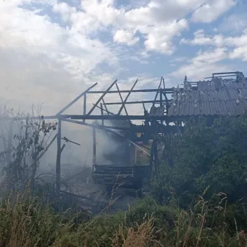 Spaliła się stodoła w Jedlnie Drugim