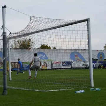 Nareszcie wygrana! RKS Radomsko – Świt Nowy Dwór Maz. 2:1