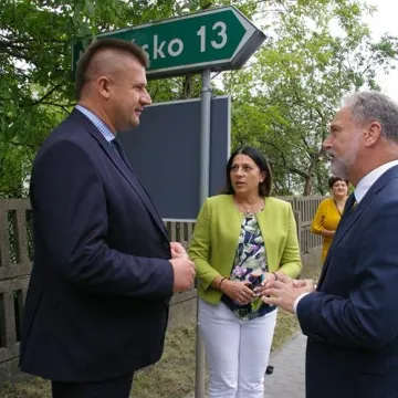 Gm. Gomunice: drogowe inwestycje oficjalnie oddane do użytku