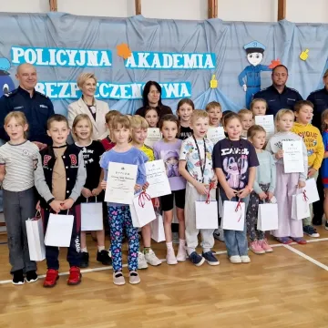 Powiatowy finał Policyjnej Akademii Bezpieczeństwa w PSP nr 5