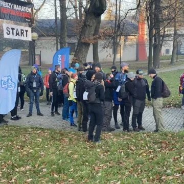 Na trasie Pieszego Maratonu Niepodległości