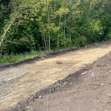 Ławki, stojaki i nowa ścieżka rowerowa